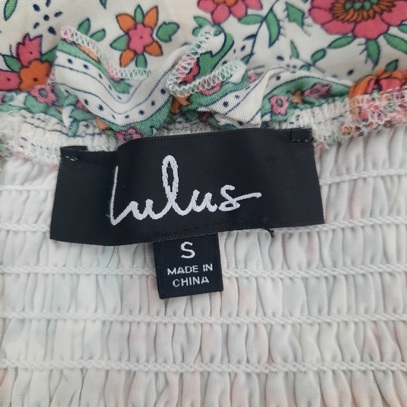 Lulu's Perfect Moments Cream Print Smocked Tie-Strap Culotte Jumpsuit Size Small - Picture 11 of 12